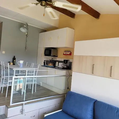 Апартаменты Charming Studio With Swimming Pool At Cap D'agde